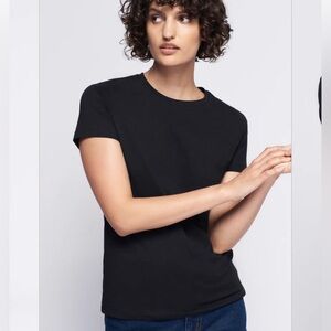 KOTN Tee Black